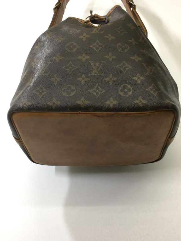 4 Louis Vuitton Petite Noe Monogram Canvas