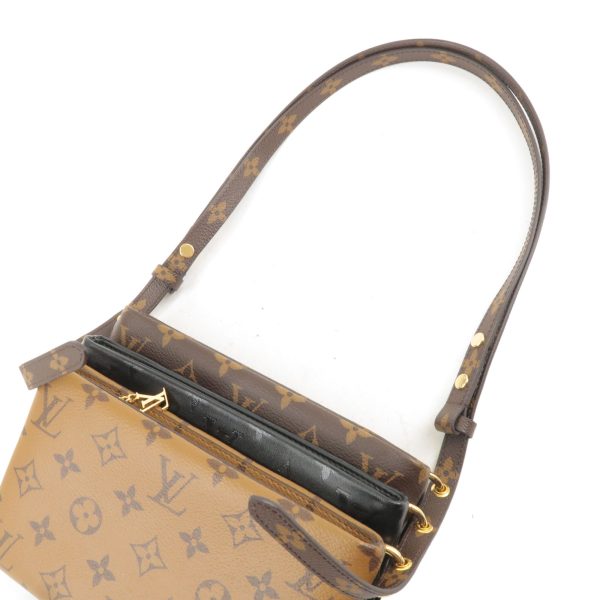 4 Louis Vuitton Monogram Reverse Pochette LV3 Shoulder Bag