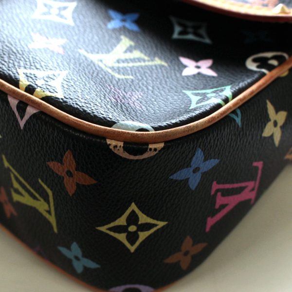 4 Louis Vuitton Sologne Studs Monogram Body Bag Multicolor