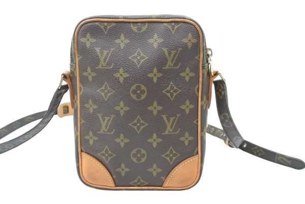 47758 3 Louis Vuitton Amazon Shoulder Bag Monogram Brown