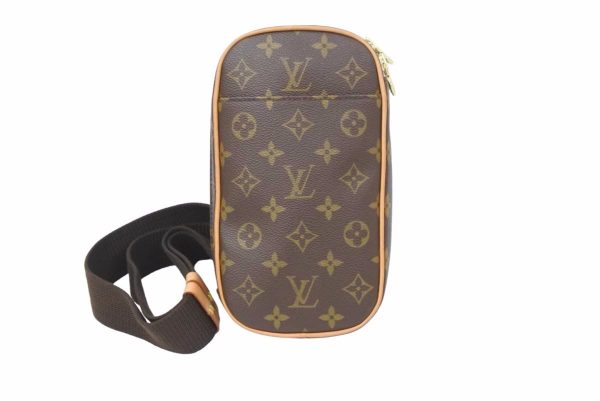 48747 1 Louis Vuitton Shoulder Bag Pochette Monogram