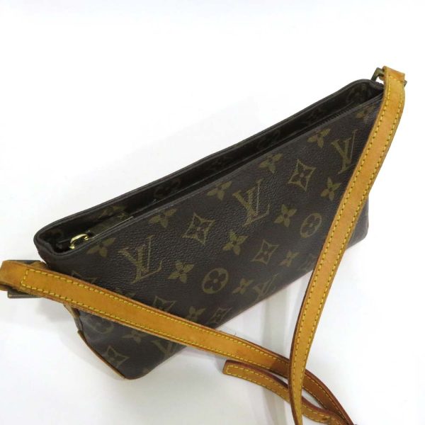 5 Louis Vuitton Monogram Trotter Shoulder Bag B Rank Crossbody