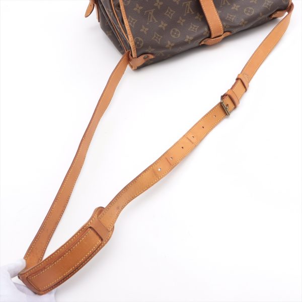 5 Louis Vuitton Monogram Saumur Shoulder Bag