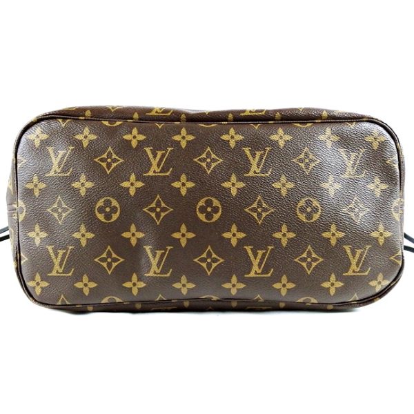 OLYMPUS DIGITAL CAMERA Louis Vuitton Monogram Neverfull MM Totem Tote Bag