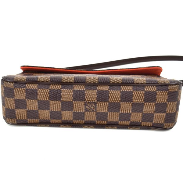 5 Louis Vuitton Recolator Damier Ebene Shoulder Bag