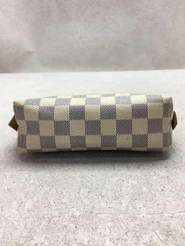 5 Louis Vuitton Pochette Cosmetic Damier Azur