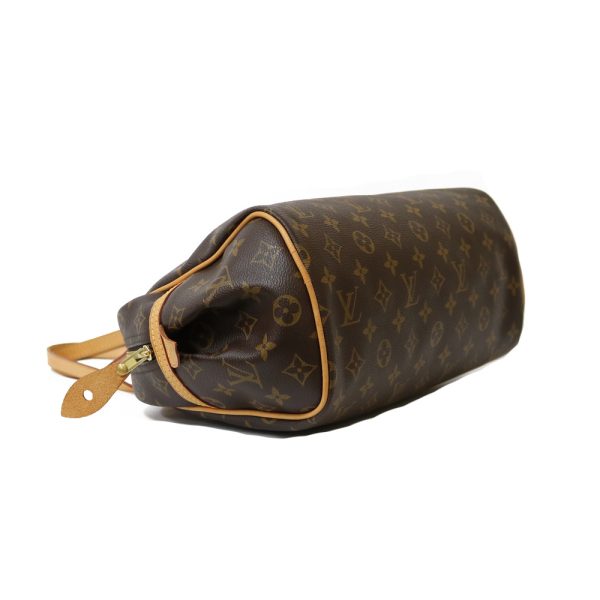 5 Louis Vuitton Montorgueil Monogram Shoulder Bag