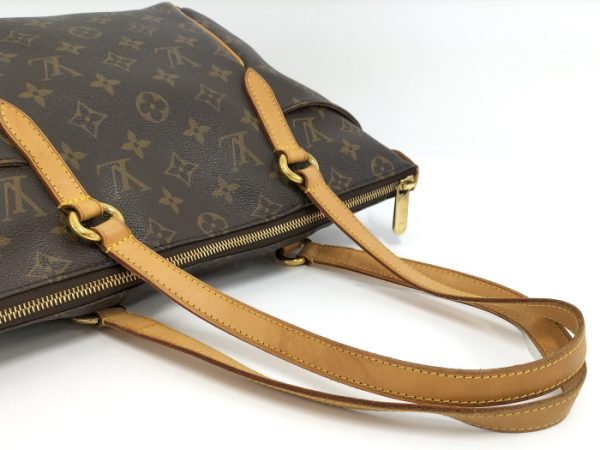 5 Louis Vuitton Totally PM Tote Bag Monogram