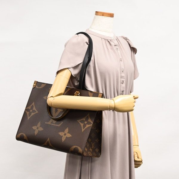 6 Louis Vuitton On The Go MM Tote Bag Monogram Giant