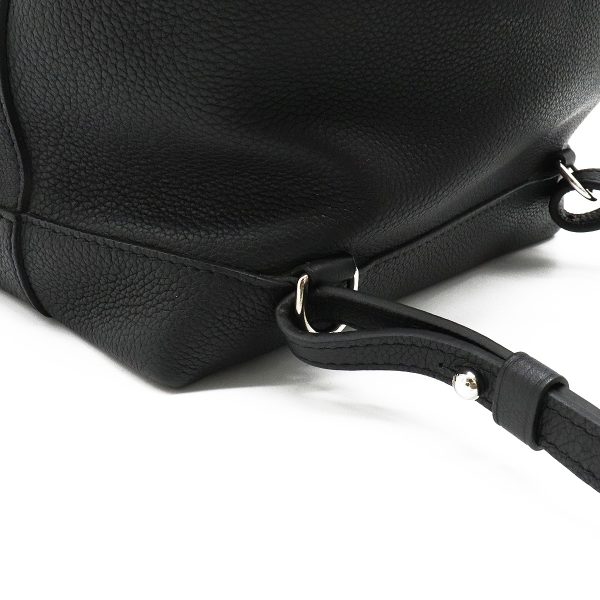 6 Louis Vuitton LockMe Backpack Rucksack Calf Leather Noir Black