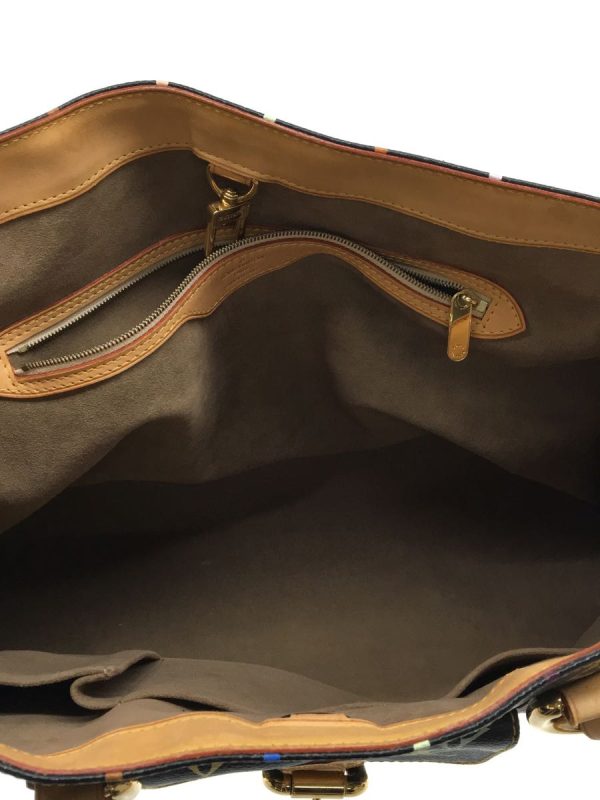 6 Louis Vuitton Aurelia GM Monogram Multicolor