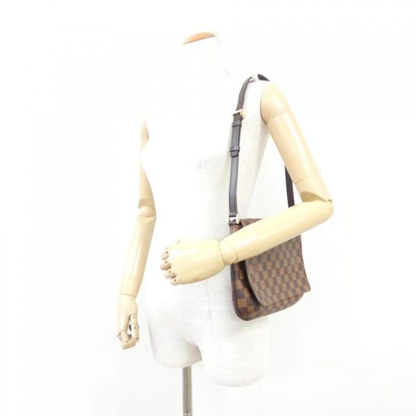 6 Louis Vuitton Damier Musette Tango Shoulder Bag