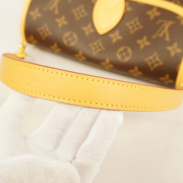 6 Louis Vuitton Shoulder Bag Monogram Diane NM PM