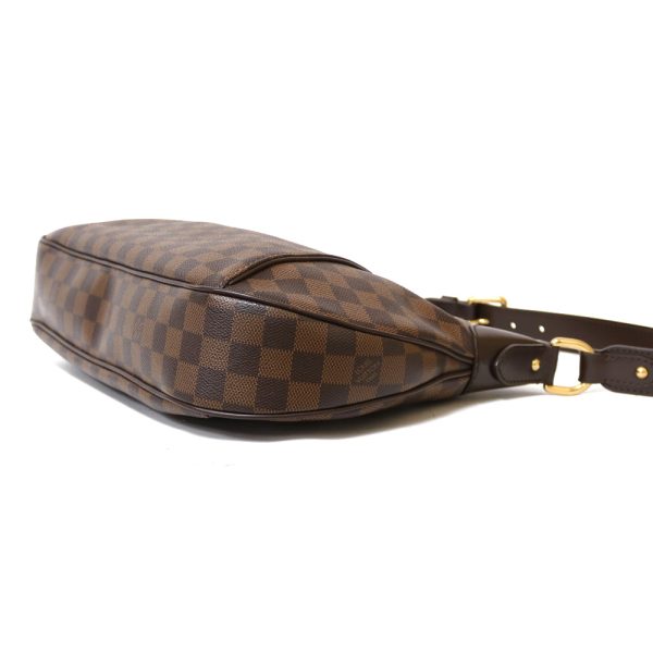 6 Louis Vuitton Thames GM Damier Shoulder Bag Brown