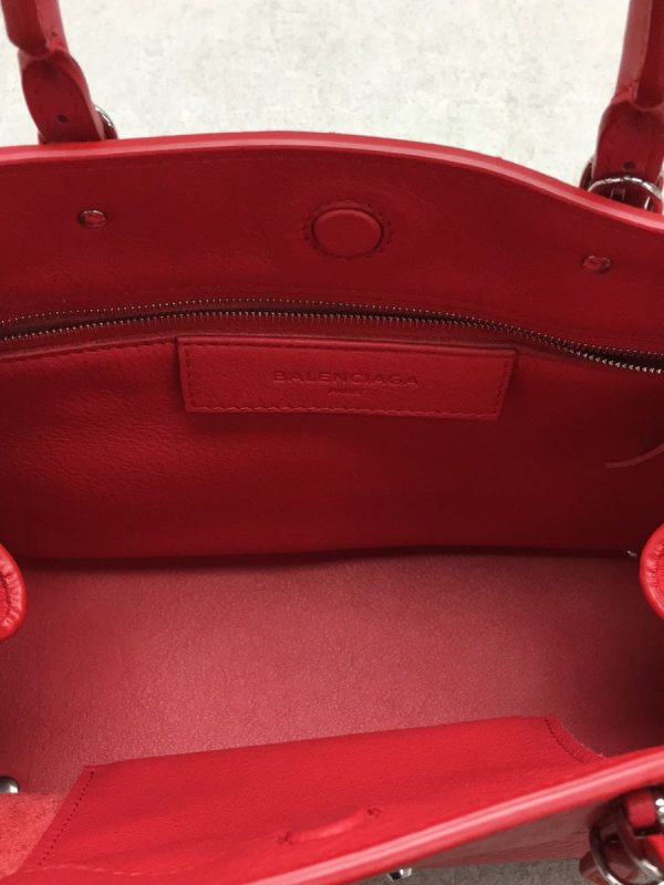 6 Balenciaga Handbag Leather Red Plain