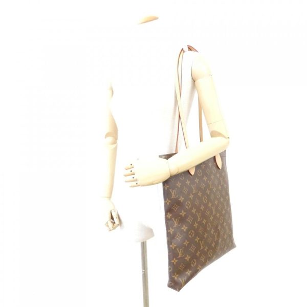 6 Louis Vuitton Monogram Carry It Bag