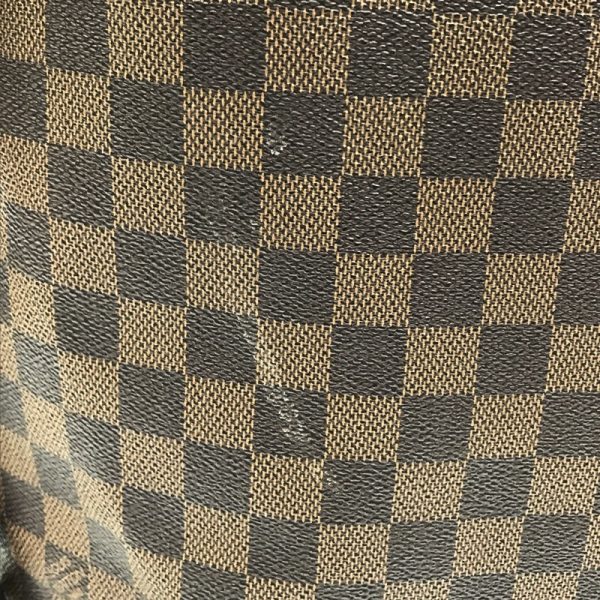 6 Louis Vuitton Neverfull MM Tote Bag