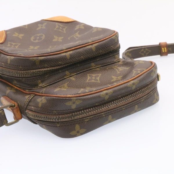 6 Louis Vuitton Amazon Shoulder Bag Monogram