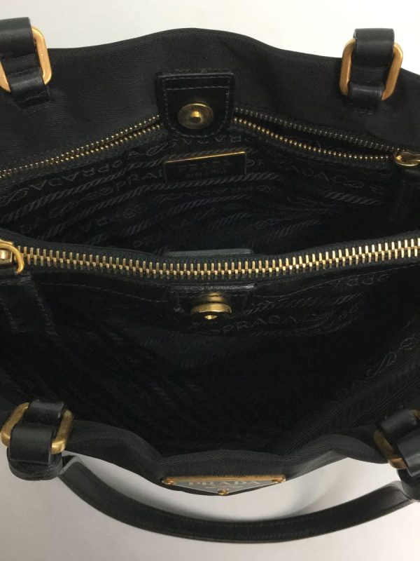 6 Prada Nylon BLK Plain Triangle Logo Handbag