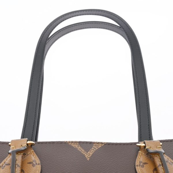 6 Louis Vuitton Monogram Reverse On The Go MM Monogram Canvas 2 Way Bag Brown