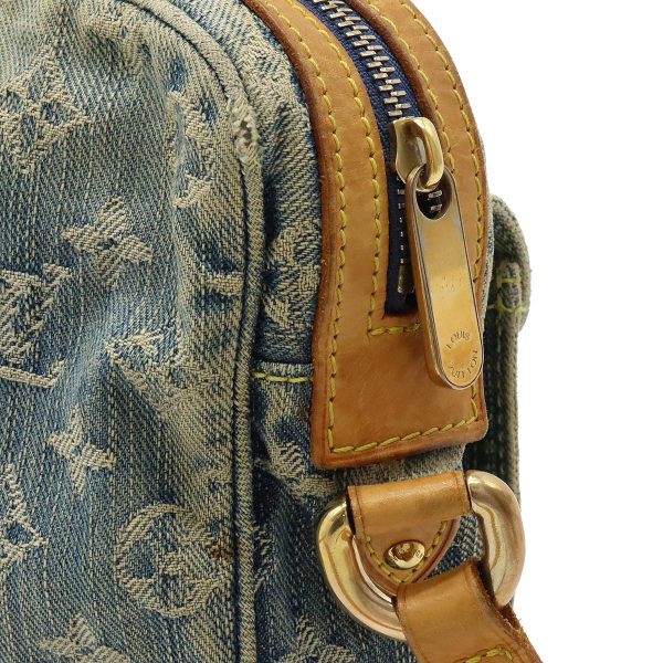 6 Louis Vuitton Monogram Denim Camera Bag Shoulder Bag