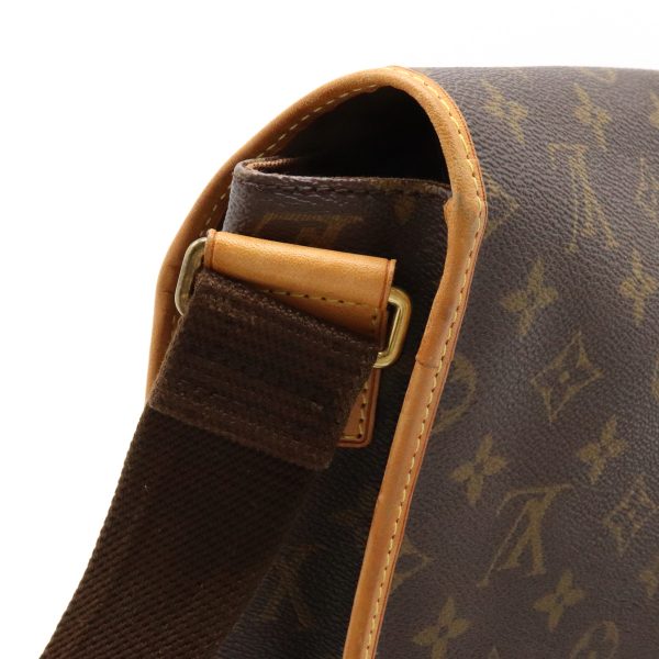 7 Louis Vuitton Monogram Messenger Bosphore PM Shoulder Bag