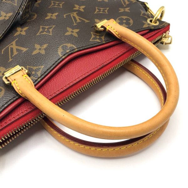 7 Louis Vuitton Pallas BB Monogram Shoulder Bag