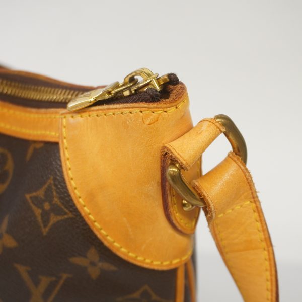 7 Louis Vuitton Shoulder Bag Monogram Odeon PM