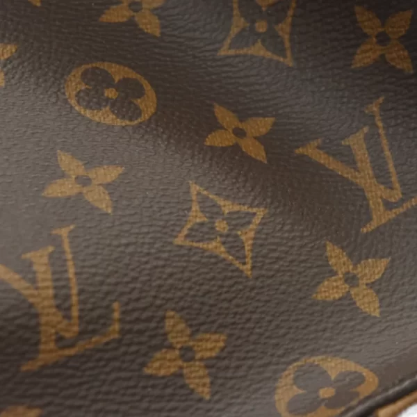 7 Louis Vuitton OntheGo MM Monogram Reverse Handbag