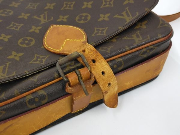 7 Louis Vuitton Cartesier 26 Shoulder Bag Monogram