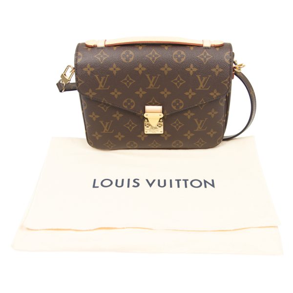 7 Louis Vuitton Pochette Metis Pochette Shoulder Bag Monogram Leather Brown