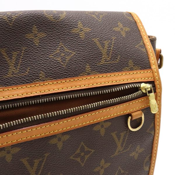 8 Louis Vuitton Monogram Messenger Bosphore PM Shoulder Bag