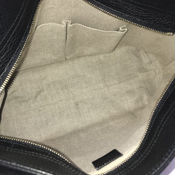 8 Gucci Shoulder Bag Black