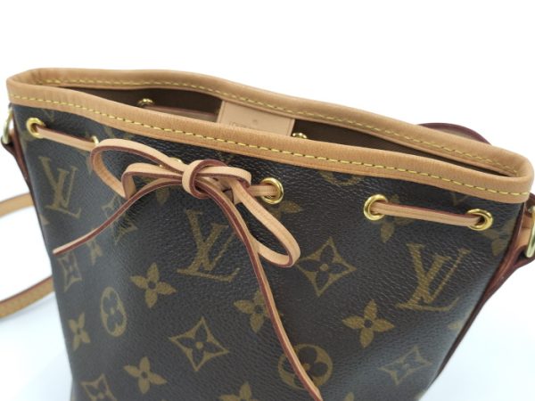 8 Louis Vuitton Shoulder Bag Nano Noe Monogram