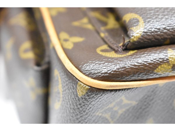 8 Louis Vuitton Multiple Cite Monogram Canvas Shoulder Bag