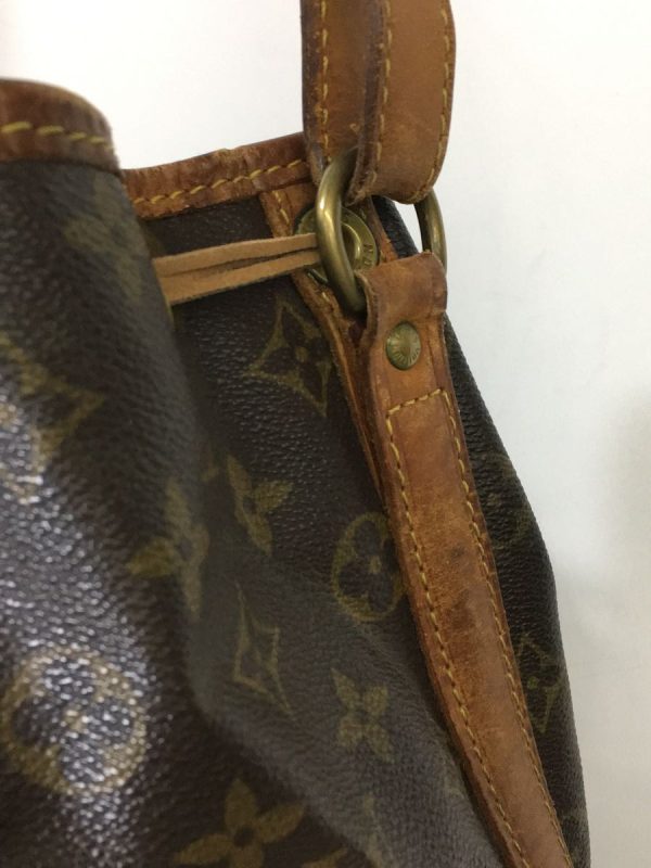 8 Louis Vuitton Petite Noe Monogram Canvas