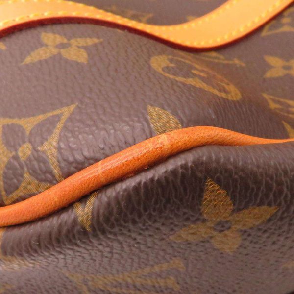 8 Louis Vuitton Shoulder Bag Monogram Stresa GM