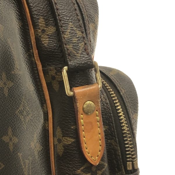 8 Louis Vuitton Amazon Shoulder Bag Monogram Canvas