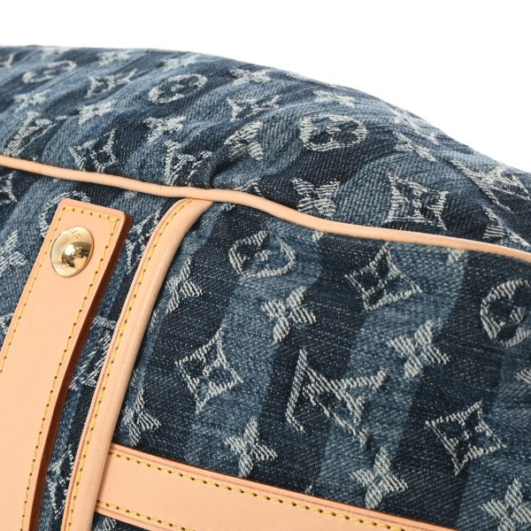 800000108101000 7 Louis Vuitton Denim Raye Cabas GM Shoulder Bag