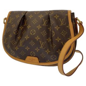 8623942 01 Louis Vuitton Ikar Business Shoulder Bag Black