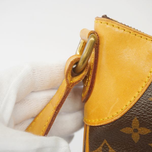 9 Louis Vuitton Shoulder Bag Monogram Odeon PM