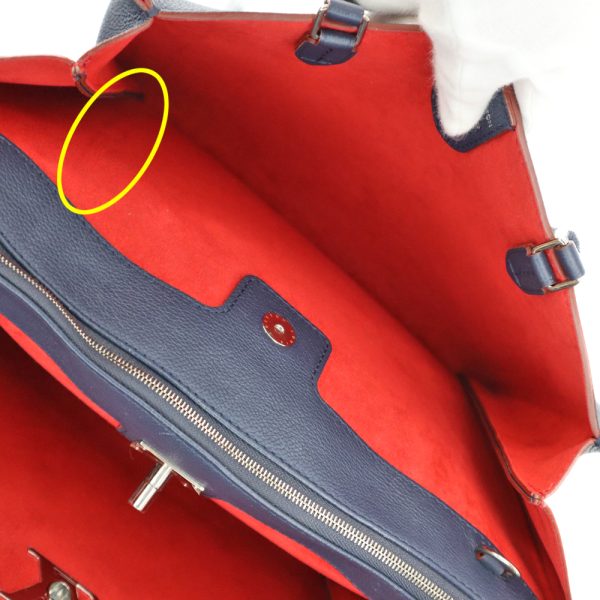 9 Louis Vuitton LockMe Grain Calf Leather Navy Red Marine