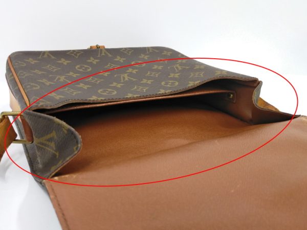 9 Louis Vuitton Cartesier 26 Shoulder Bag Monogram