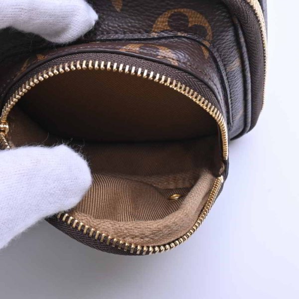 9 Louis Vuitton Monogram Utility Crossbody Shoulder Bag