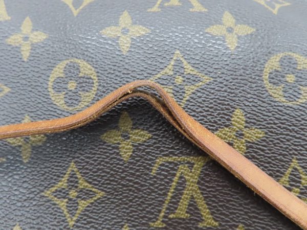 D2715 03 Louis Vuitton Pochette Accessory Monogram Pouch Bag