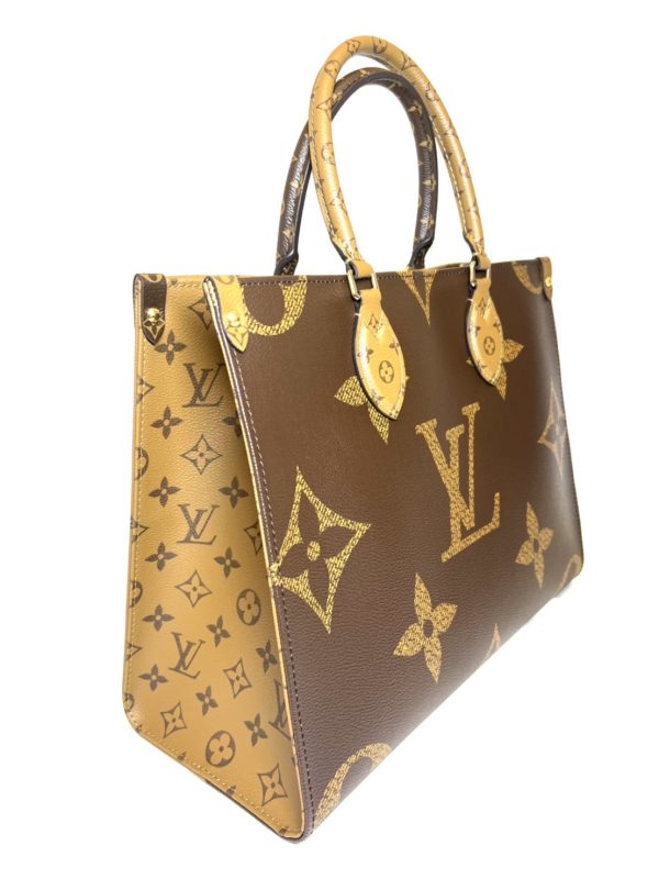 imgrc0075770226 Louis Vuitton Monogram Reverse On The Go MM 2way Tote Bag