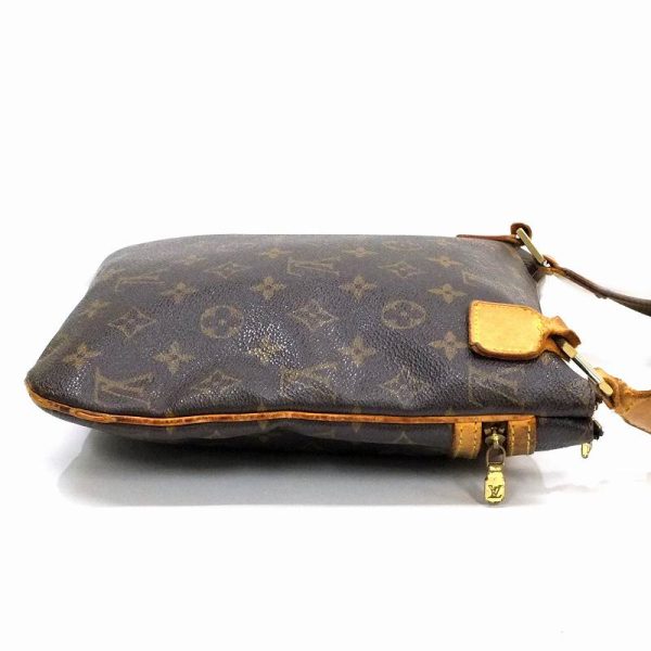 imgrc0077678135 Louis Vuitton Pochette Bosphore Shoulder Bag