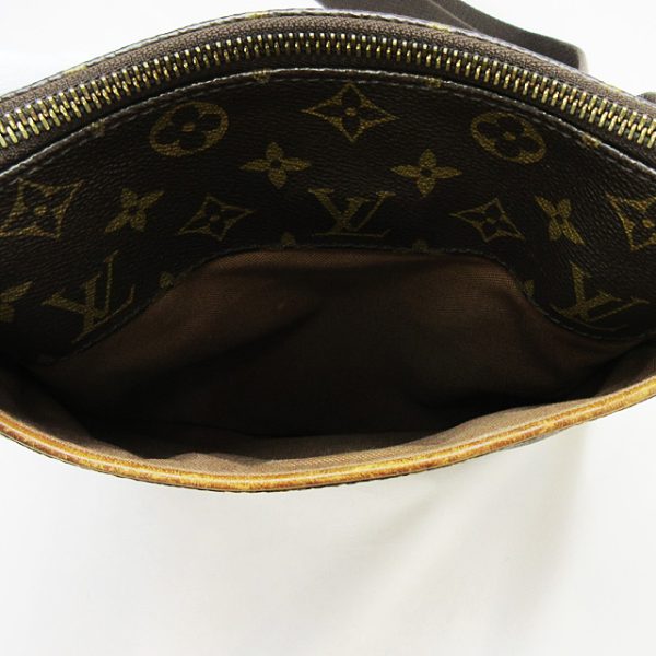 imgrc0093798051 Louis Vuitton Pochette Valmy Monogram Shoulder Bag