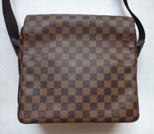 imgrc0095320036 Louis Vuitton Damier Naviglio Diagonal Shoulder Bag