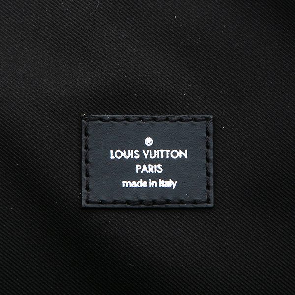 p12724 11 Louis Vuitton LV Circle Epi Bum Bag Body Black